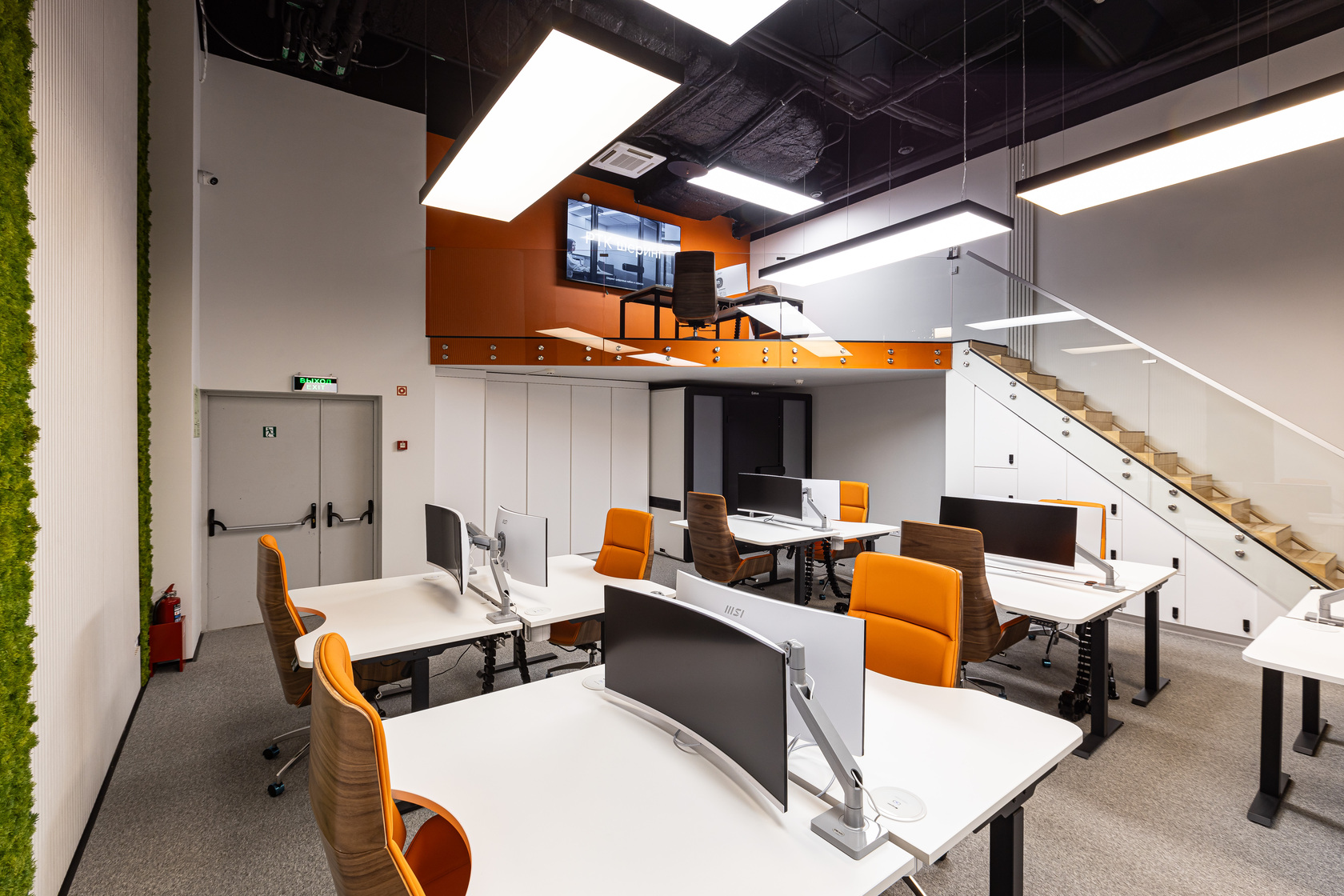Call center office — interior view